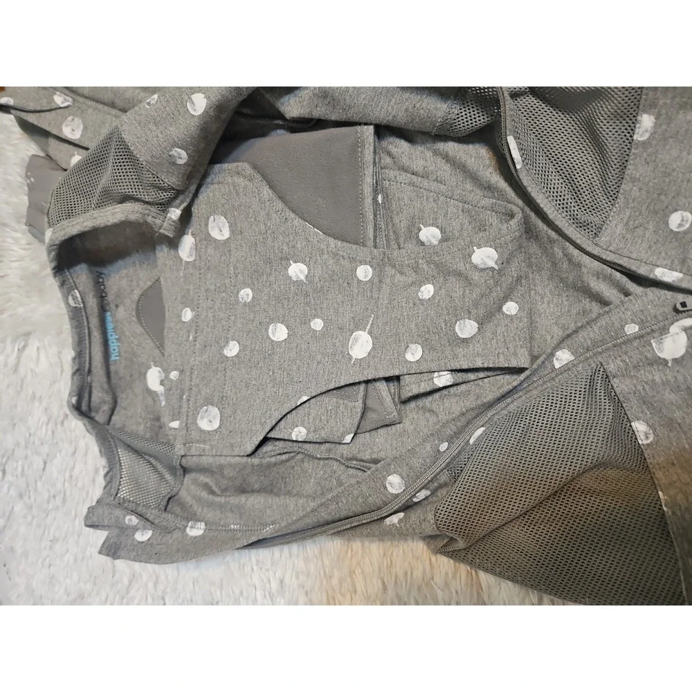 Happiest Baby Sleepea Newborn 0-2 MONTHS  Swaddle LOT OF 2 BABY Sleepwear